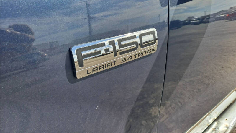 2004 Ford F-150 Lariat