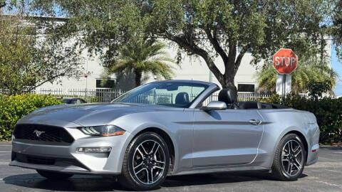 2021 Ford Mustang EcoBoost