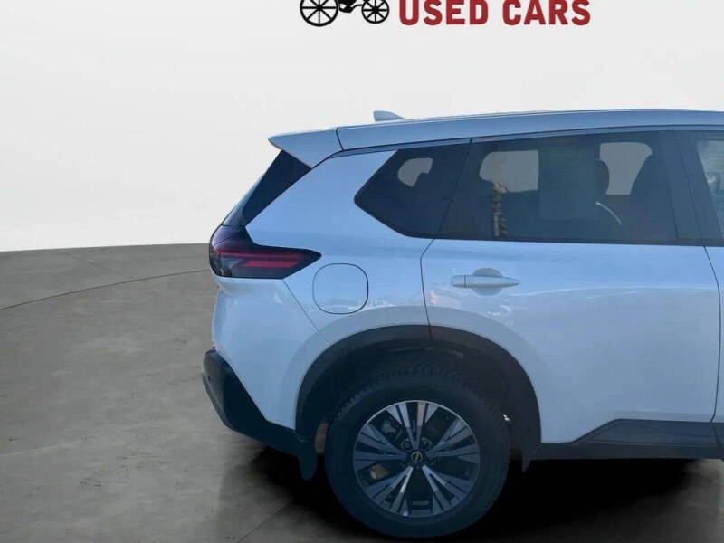 2022 Nissan Rogue SV