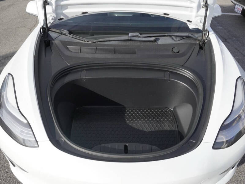 2019 Tesla Model 3 Standard Range Plus