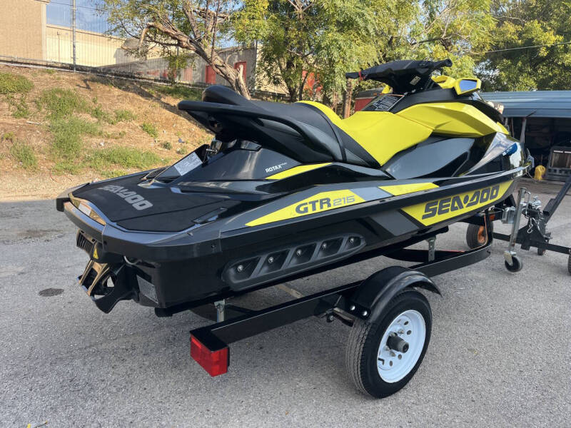 2016 Sea-Doo GTR 215