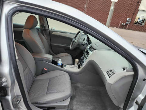 2012 Chevrolet Malibu LS