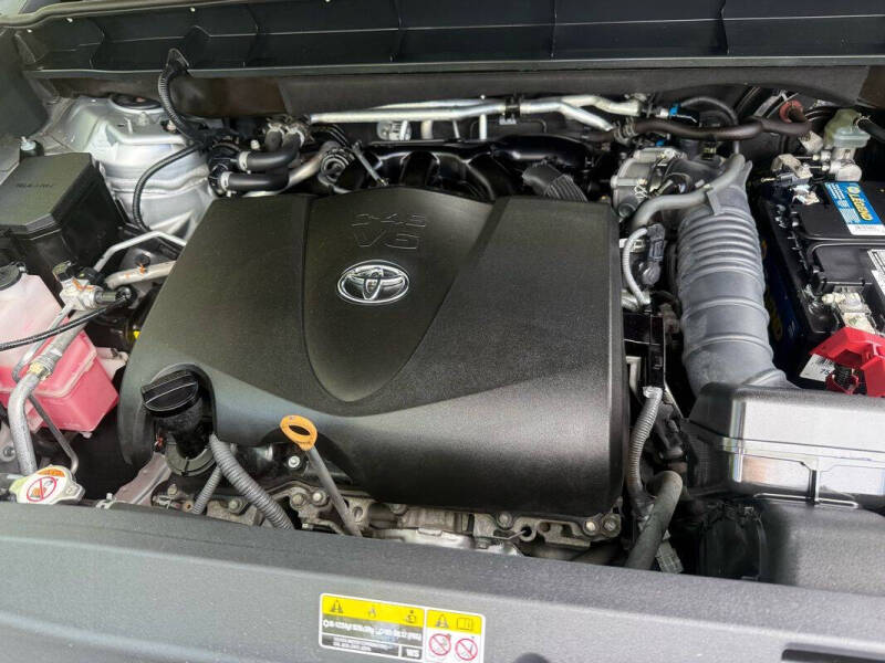 2020 Toyota Highlander L
