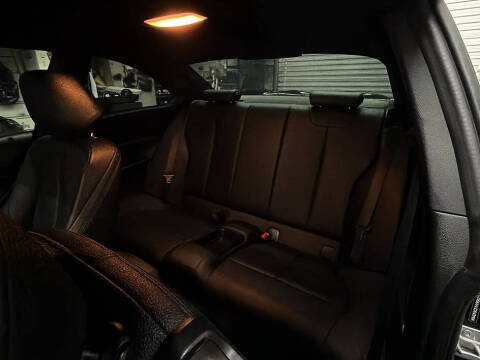 2017 BMW 2 Series 230i