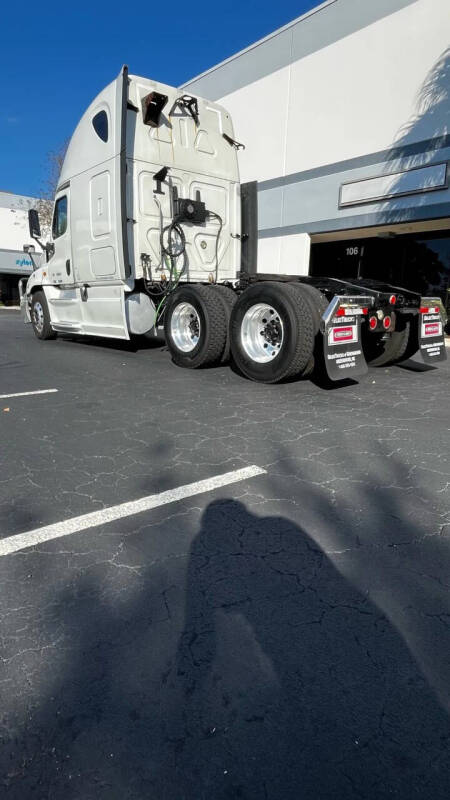2018 Freightliner Cascadia