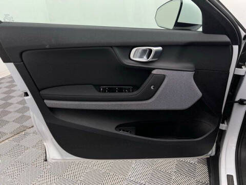 2022 Polestar 2 Long Range Dual Motor