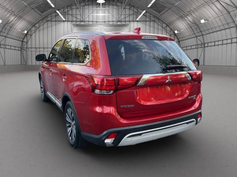 2019 Mitsubishi Outlander SEL