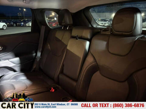 2021 Jeep Cherokee Latitude Lux