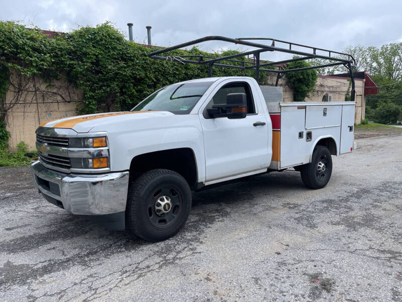 Used 2017 Chevrolet Silverado 2500HD Work Truck with VIN 1GB0CUEG4HZ215834 for sale in Frazer, PA