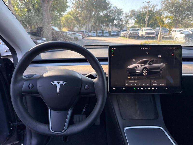 2023 Tesla Model Y Long Range