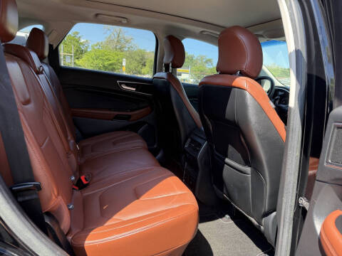 2016 Ford Edge Titanium