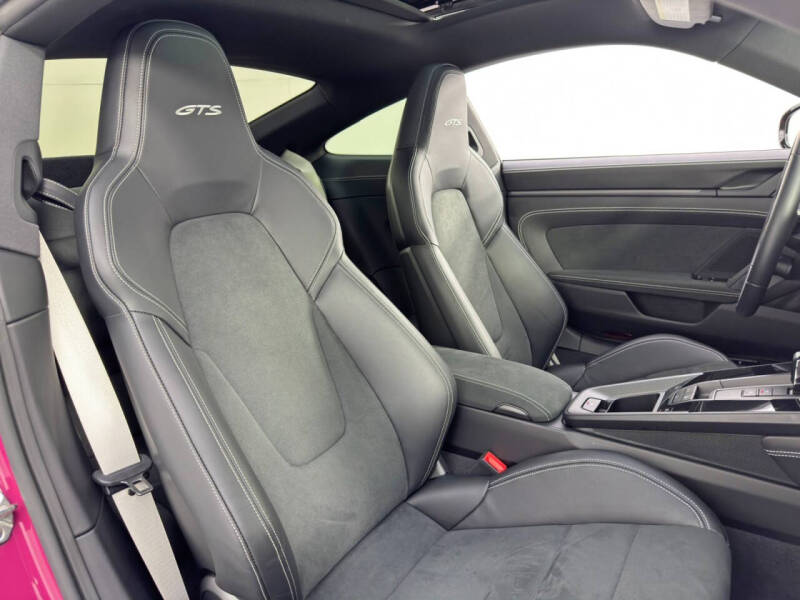 2024 Porsche 911 Carrera GTS