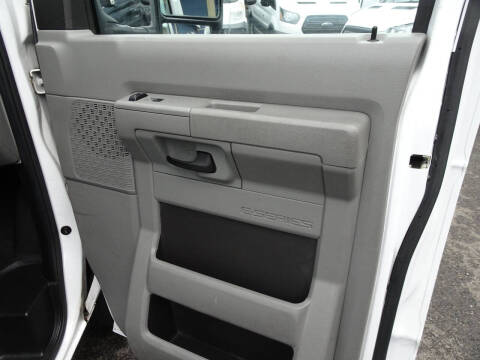 2014 Ford E-Series E-350 SD