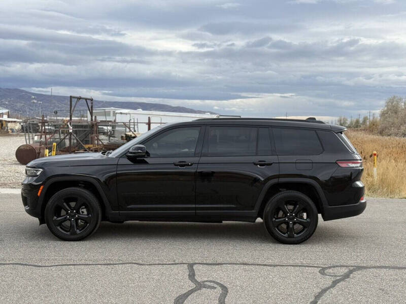 2023 Jeep Grand Cherokee L Altitude