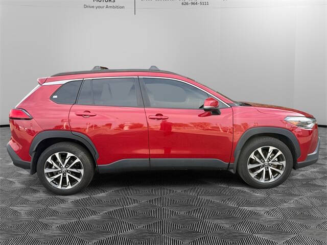 2022 Toyota Corolla Cross XLE