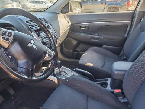 2011 Mitsubishi Outlander Sport ES