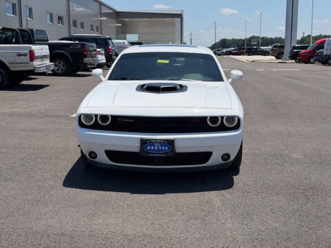 2016 Dodge Challenger R/T Plus Shaker