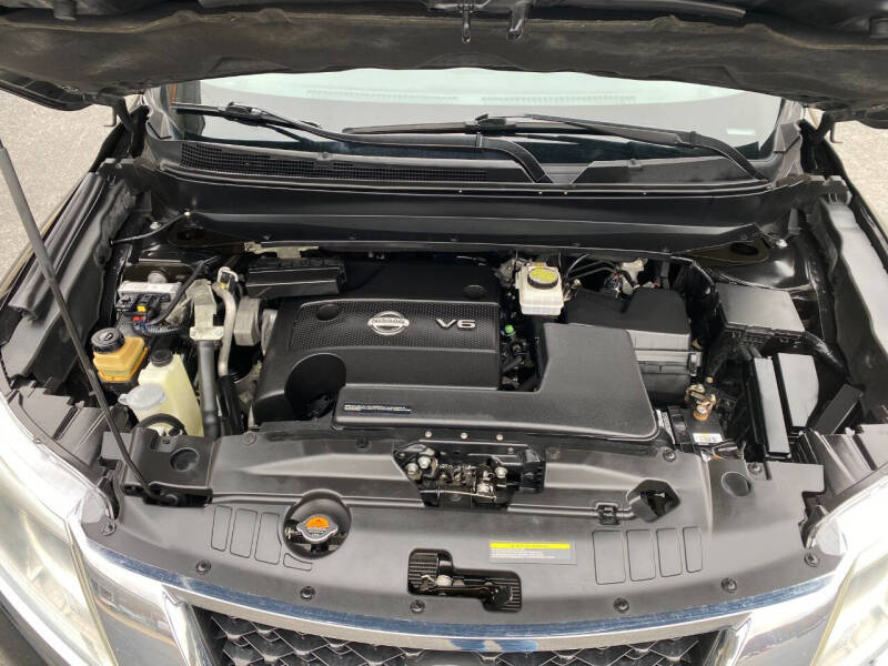 2013 Nissan Pathfinder SL