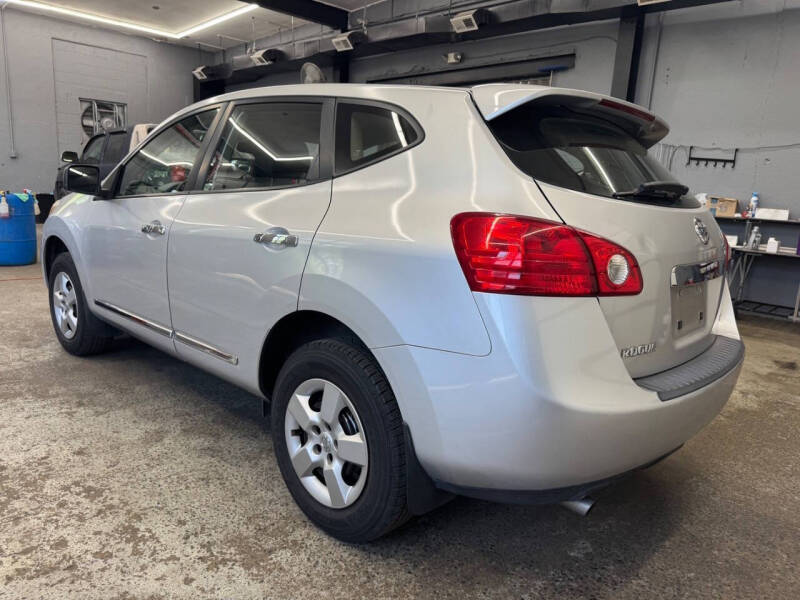 2011 Nissan Rogue S