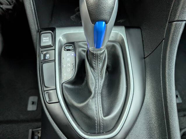 2020 Hyundai Veloster