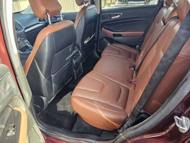 2017 Ford Edge Titanium