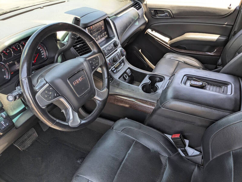 2016 GMC Yukon XL SLT