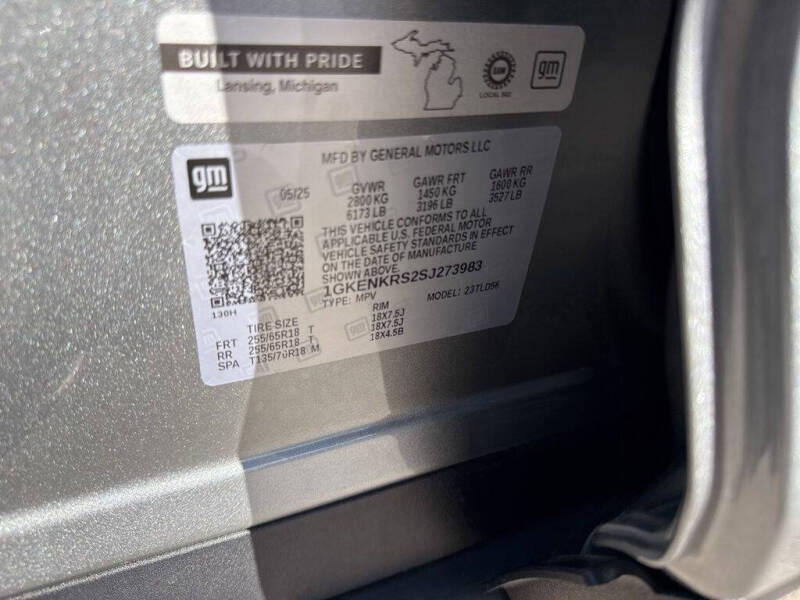 2025 GMC Acadia Elevation