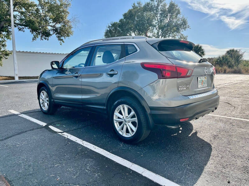 2018 Nissan Rogue Sport SV