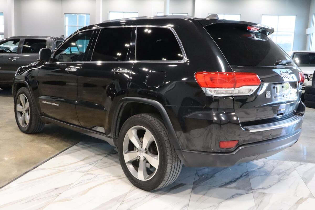 2015 Jeep Grand Cherokee for sale at IMD MOTORS, INC in Dallas, TX