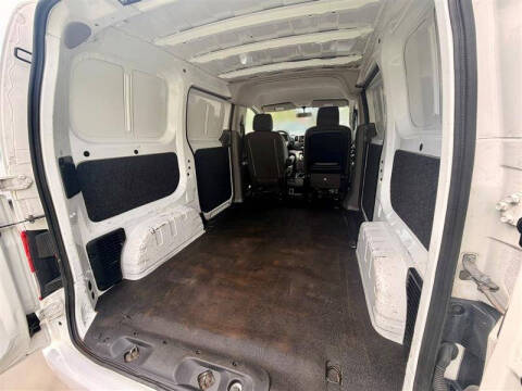 2017 Nissan NV200 SV