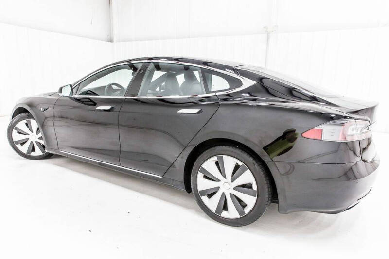 2020 Tesla Model S Long Range