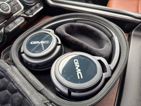 2023 GMC Yukon XL Denali Ultimate