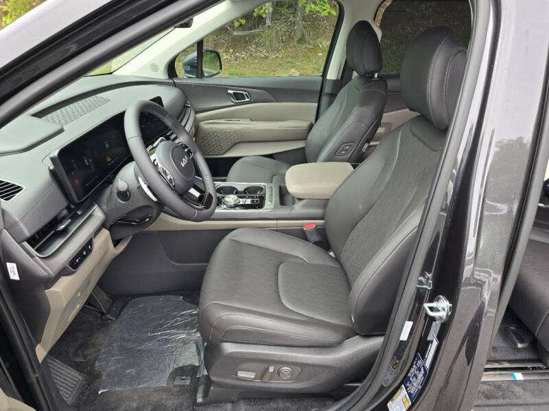 2026 Kia Carnival Hybrid EX