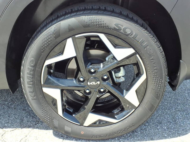 2024 Kia Seltos EX