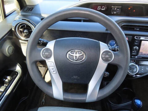 2015 Toyota Prius c Three