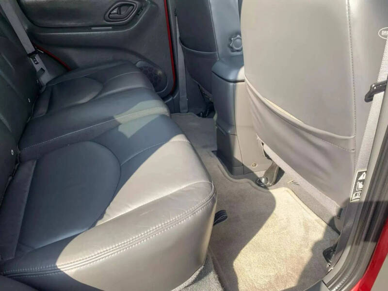 2003 Mazda Tribute ES-V6