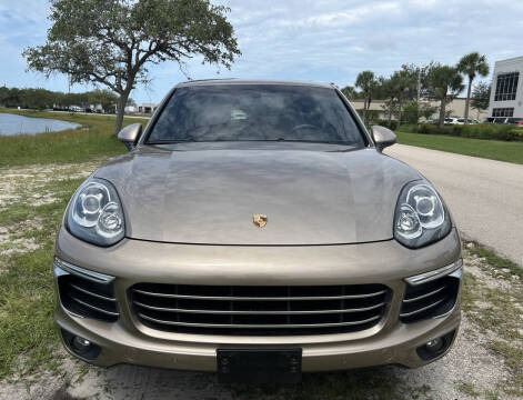 2016 Porsche Cayenne
