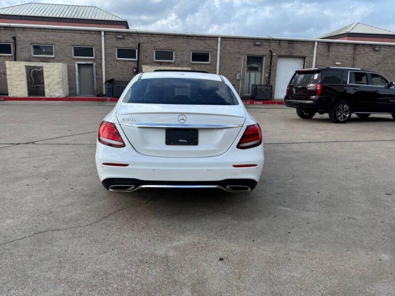 2018 Mercedes-Benz E-Class E 300
