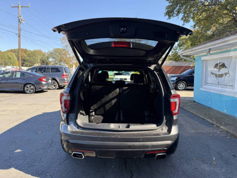 2016 Ford Explorer Sport