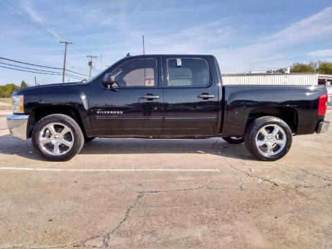 2013 Chevrolet Silverado 1500 for sale at Fernando's Auto Sales LLC. in Dallas TX