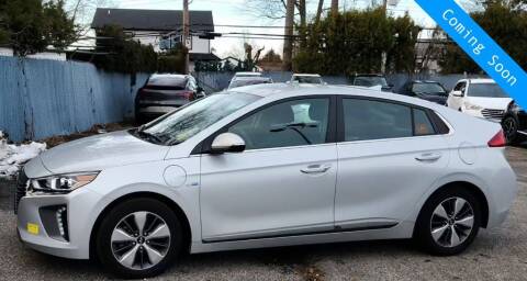 2019 Hyundai Ioniq Plug-in Hybrid for sale at INDY AUTO MAN in Indianapolis IN