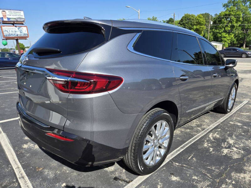 2020 Buick Enclave Essence