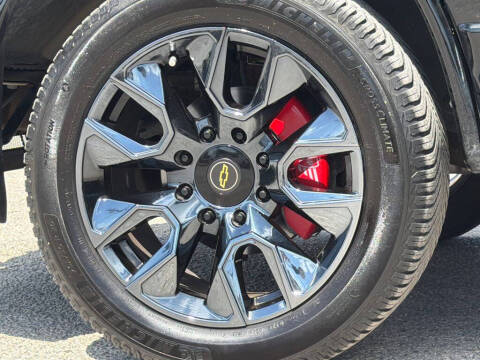2023 Chevrolet Express 2500