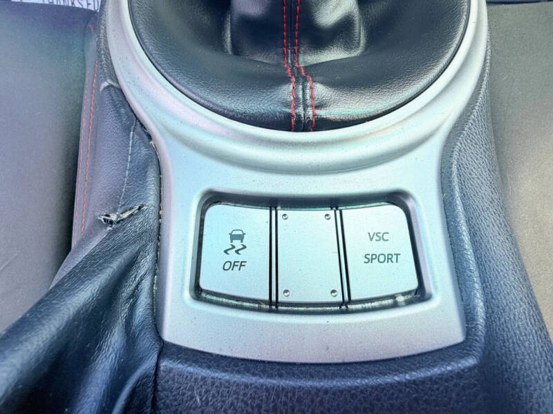 2013 Scion FR-S