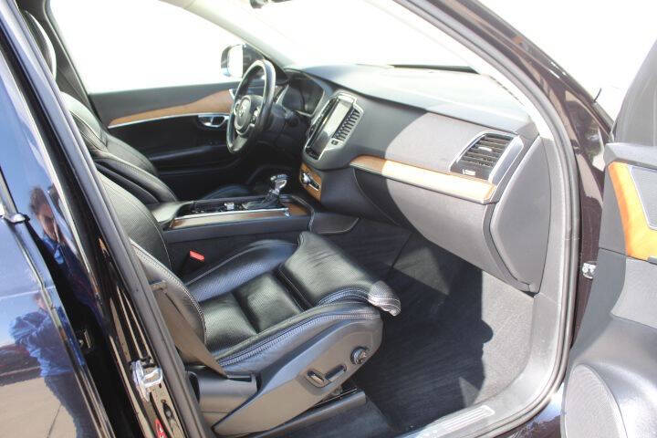 2018 Volvo XC90 T6 Inscription