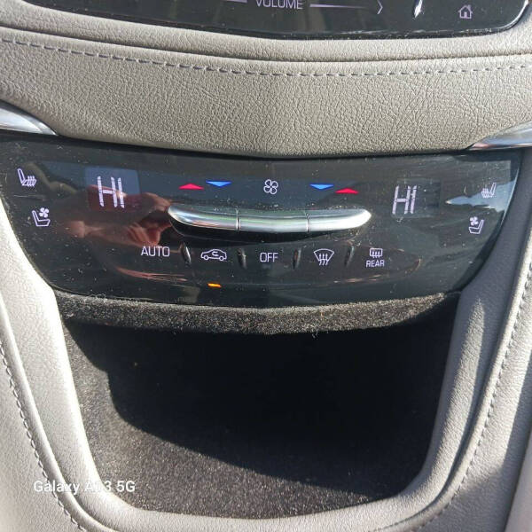 2017 Cadillac XT5 Premium Luxury