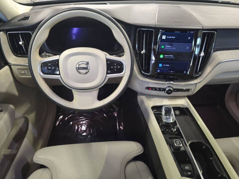 2022 Volvo XC60 Recharge T8 Inscription