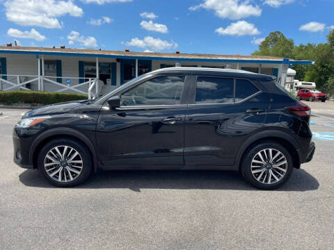 2022 Nissan Kicks SV