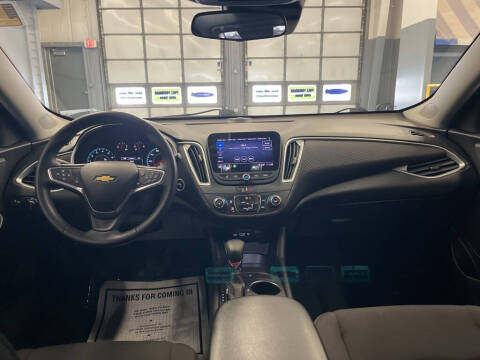 2023 Chevrolet Malibu RS