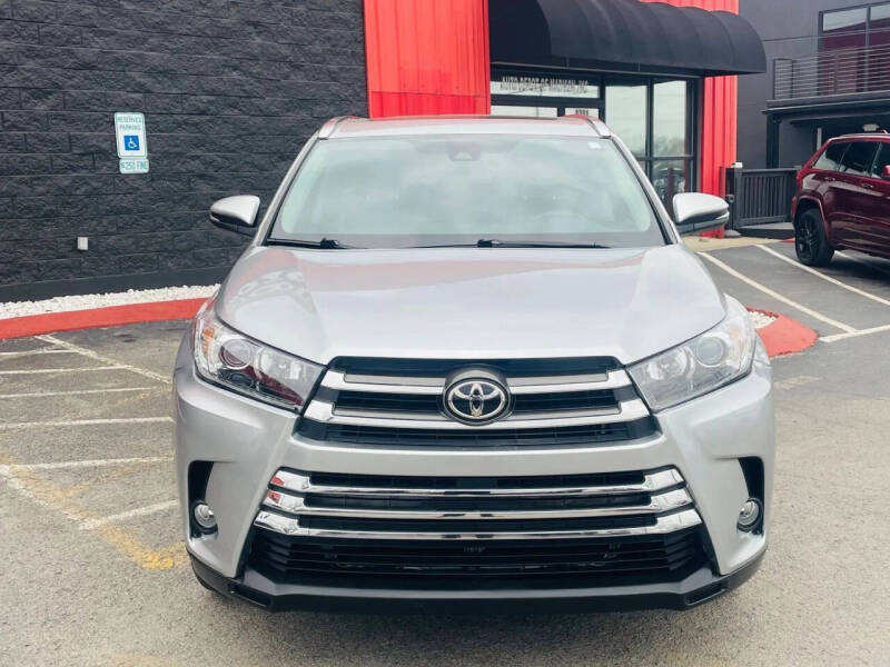 2017 Toyota Highlander